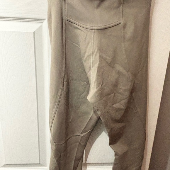 Lululemon Zip-up Leggings - Picture 3 of 6